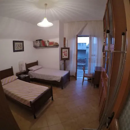 Bressi's House Holidays